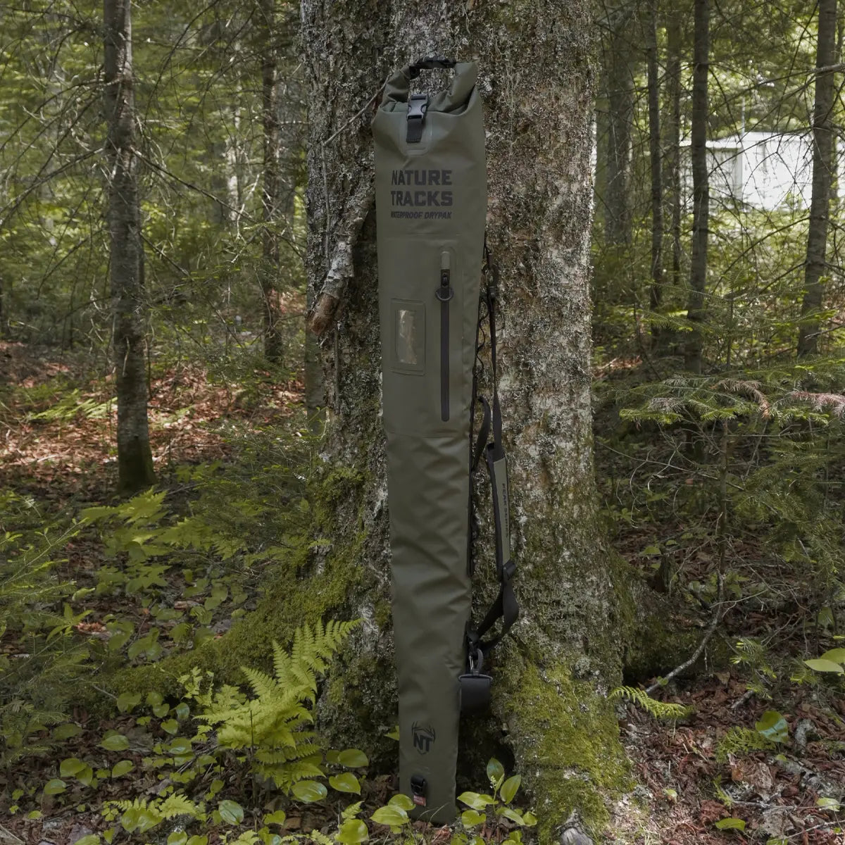 PEAK SERIES - OUTFITTER DRYPAK FLOAT CASE Drypak Bag 1E6ED1B3-0C6E-483B-9225-47B5044CA84E Nature Tracks - Dark green