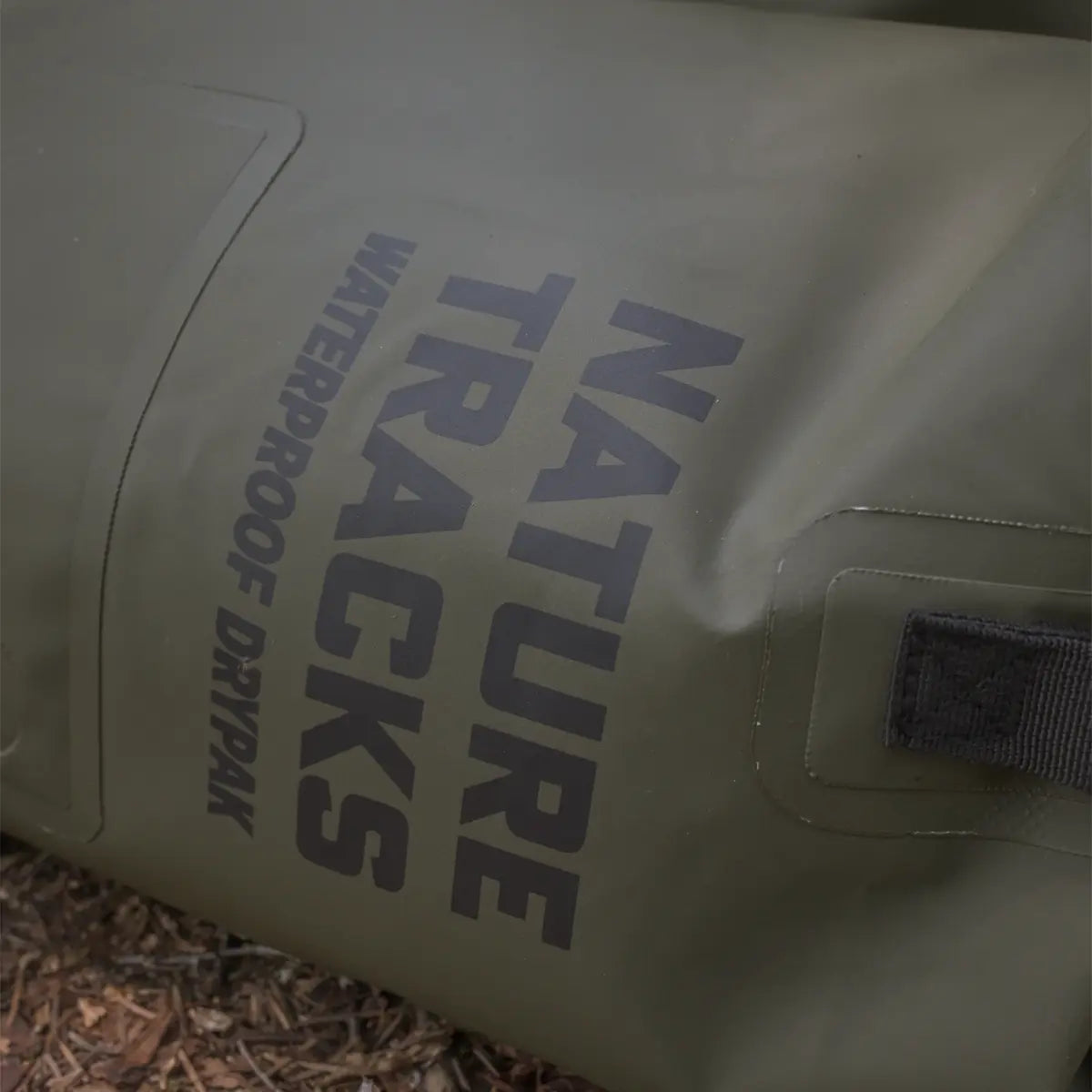 PEAK SERIES - OUTFITTER DRYPAK FLOAT CASE Drypak Bag E156A77B-2DF9-4112-B9E8-BF811533F183 Nature Tracks - Dark green