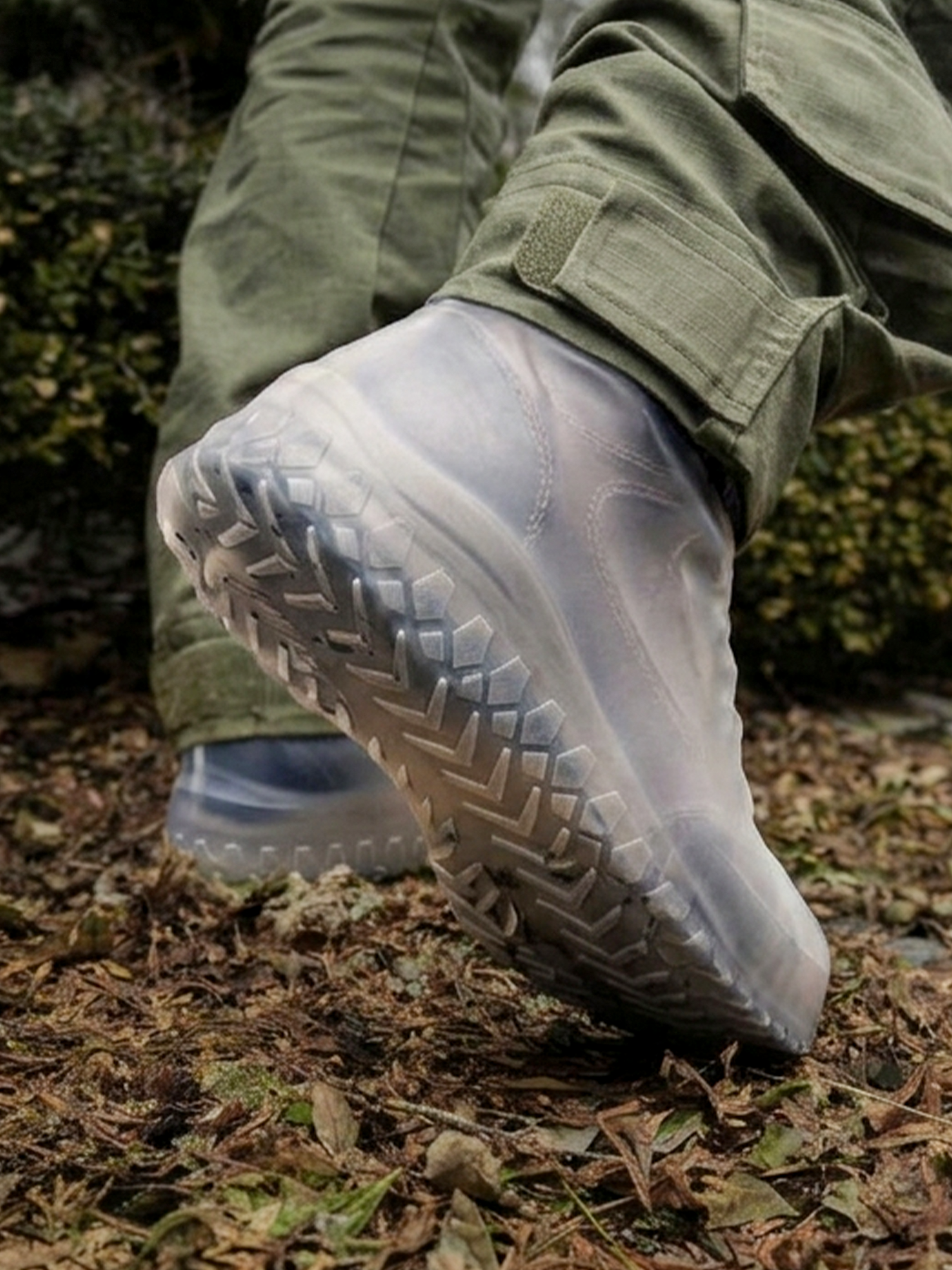 The Clear Universal Shoe Cover: Waterproof Protection for Every Step
