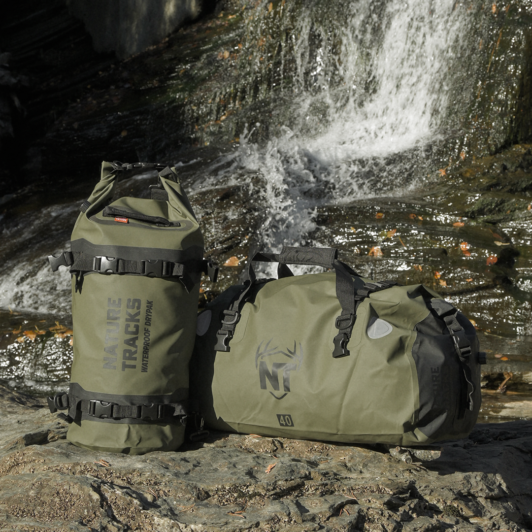 fastrack bags with rain cover The Traveller Pack – Black