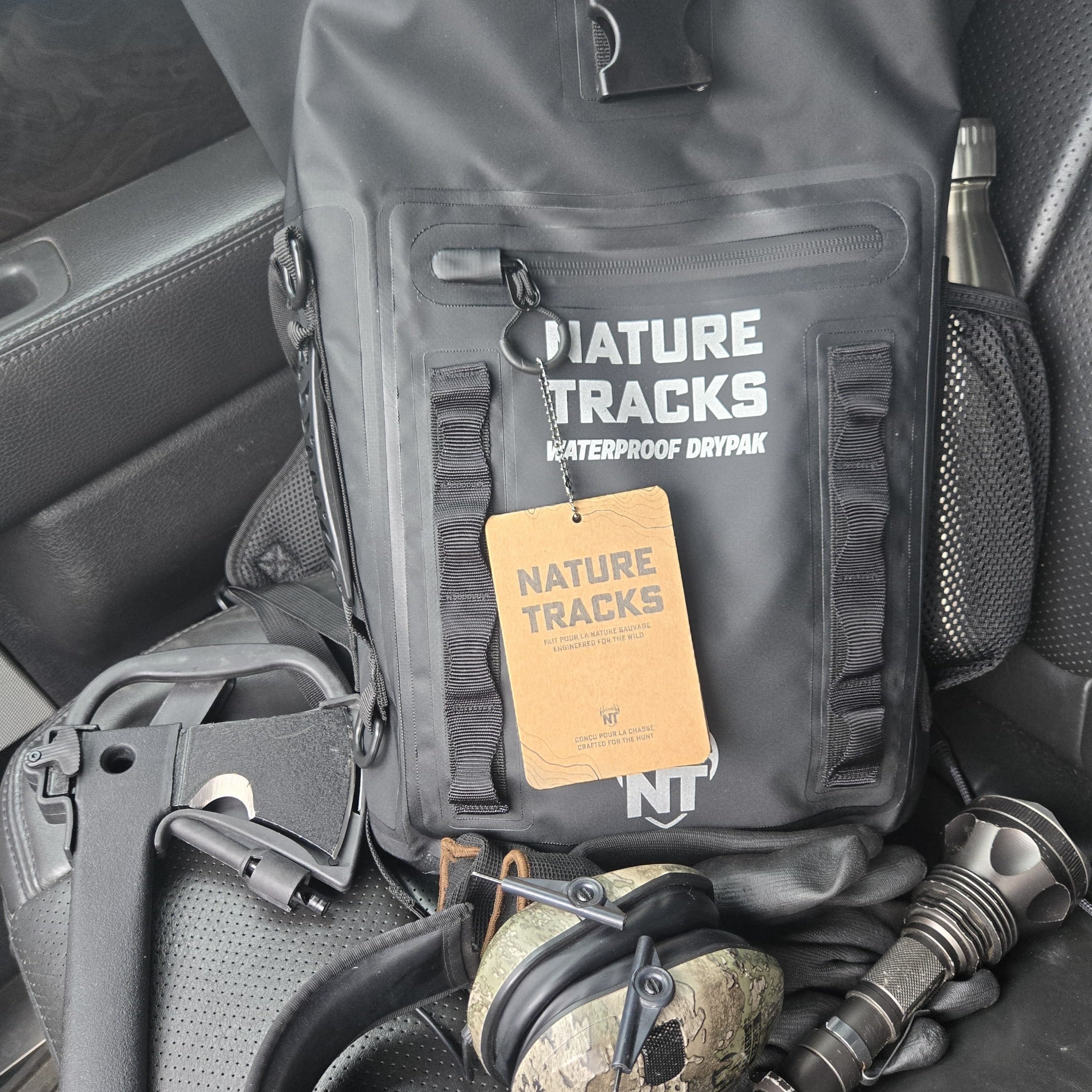 NATURETRACKS-PEAKSERIES-BASECAMPDRYPAKBACKPACK-BLACK